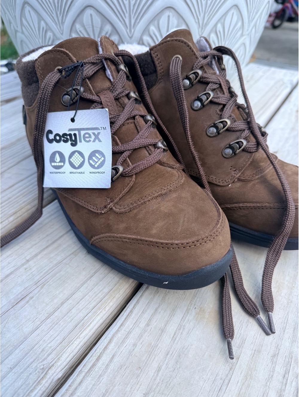 Cosyfeet Moose High Performance Women’s 9.5 6E Wide Waterproof Hiking Boots